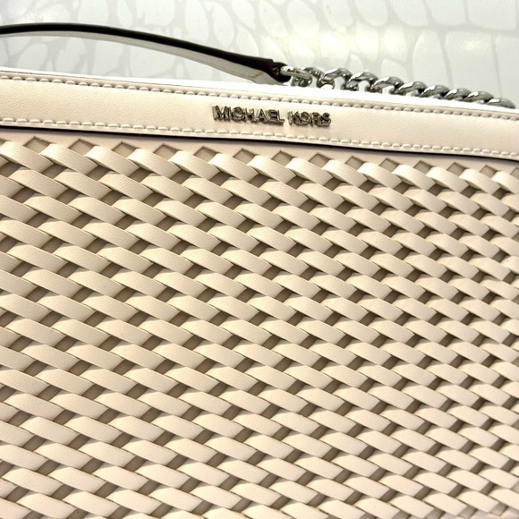 Michael Kors Jet Set Large Woven Crossbody Bag Optic White - Picture 5 of 10